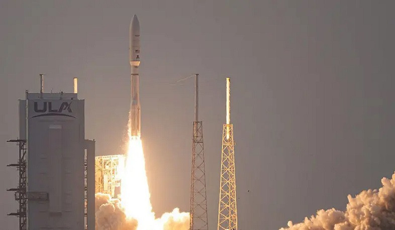 Amazon launches first Kuiper internet satellites, taking on Starlink