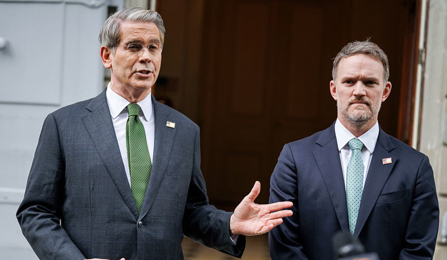 US and China agree to slash tariffs for 90 days