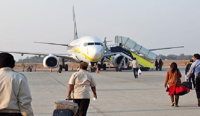 India decides to resume operations at airports on Pakistan border