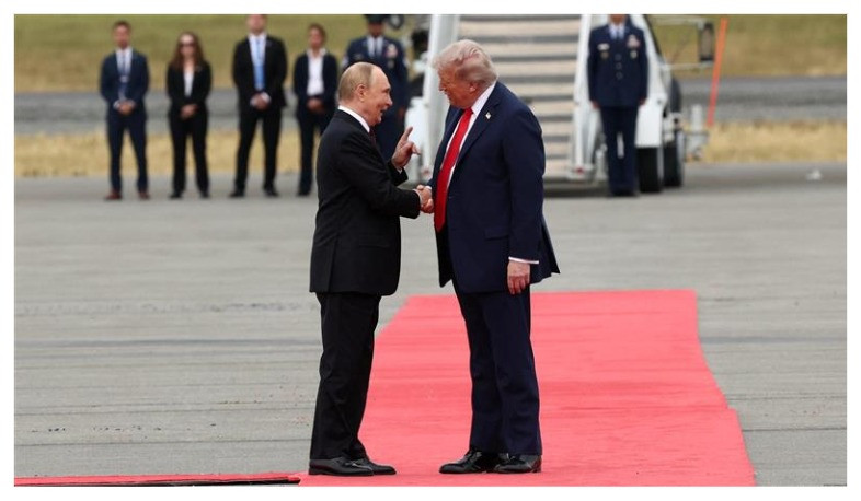 Russian President Vladimir Putin Arrives in Alaska