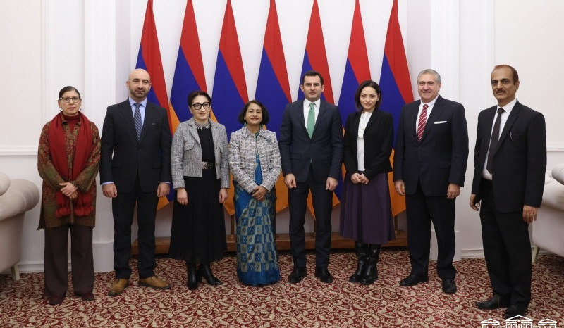 Ambassador of India to Armenia hosted in Parliament