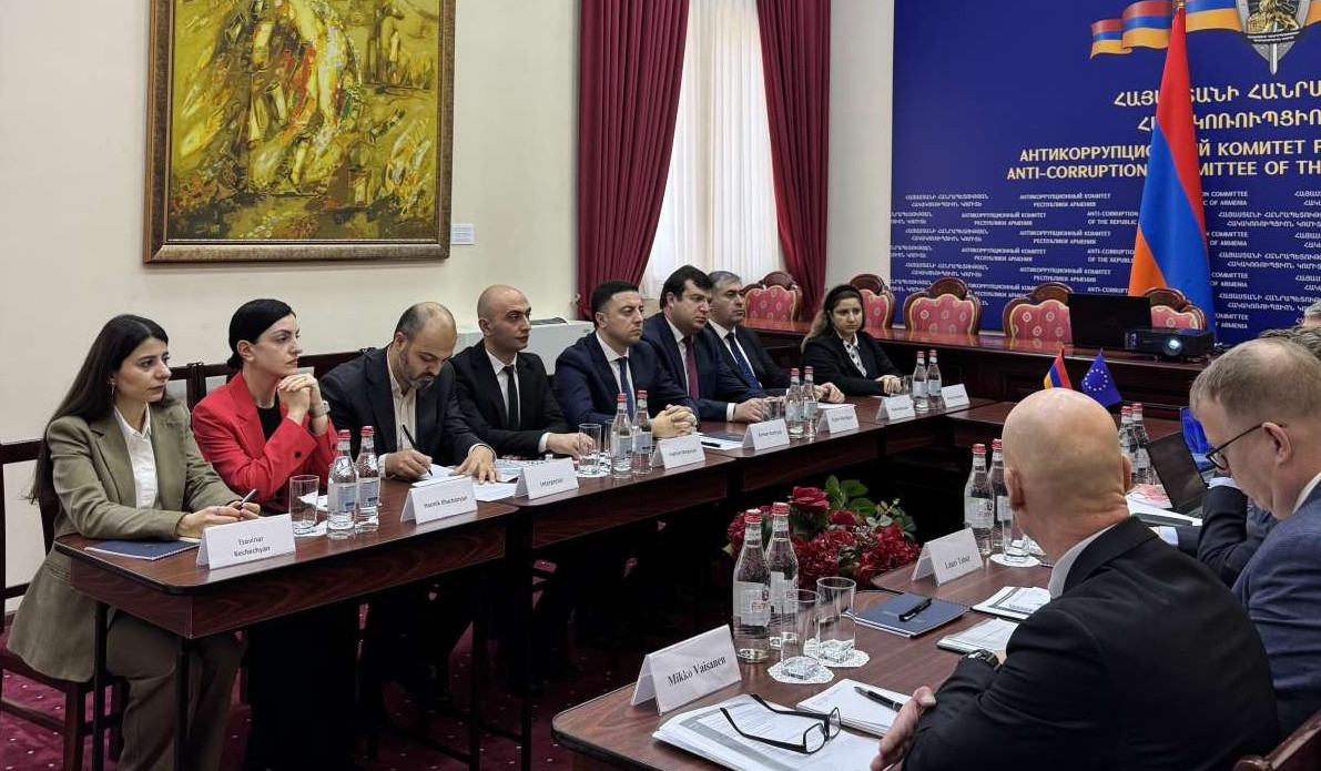 Armen Asatryan presented specifics of investigation into corruption-related criminal acts to delegation of EU Visa Liberalization Action Plan Evaluation Mission
