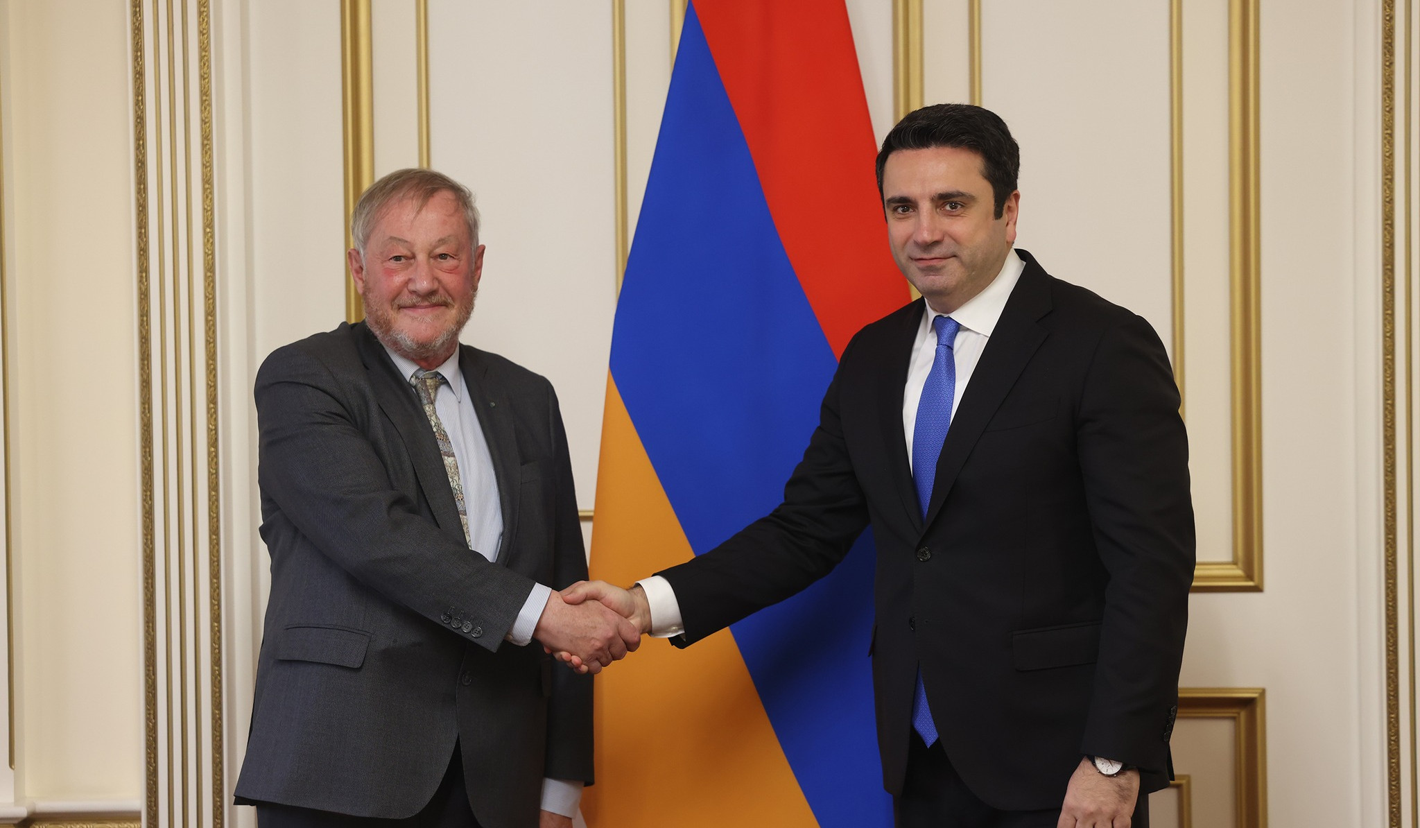 Alen Simonyan drives French delegation’s attention to problem the captives, persons held and considered missing in Azerbaijan