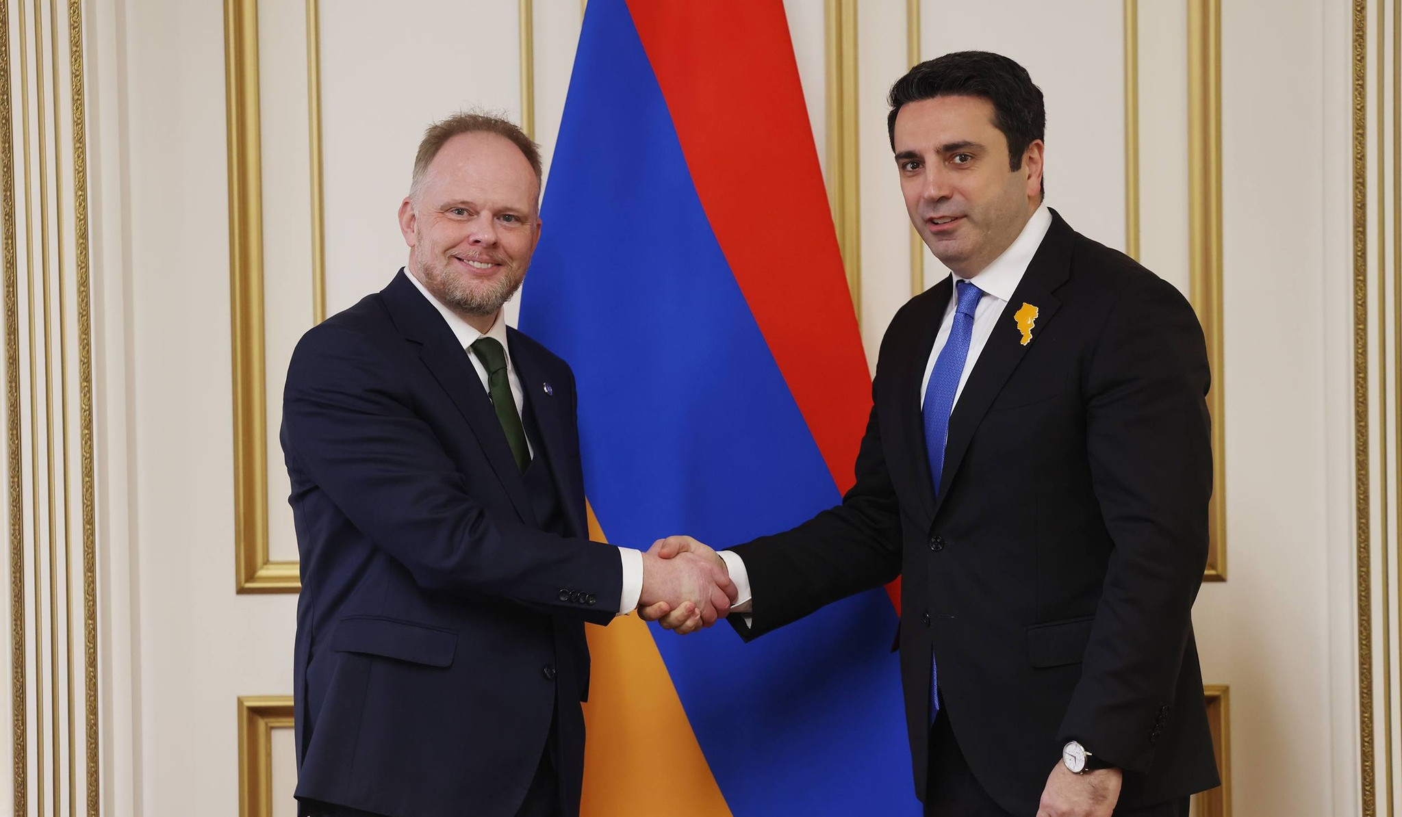 Simonyan, Hamilton discuss Armenia-NATO cooperation
