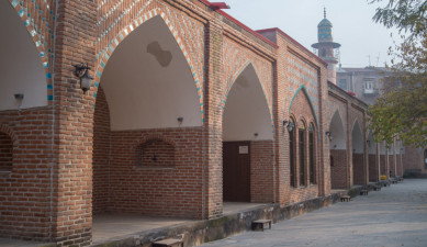 Armenian and Armenia: Blue Mosque, Synagogue