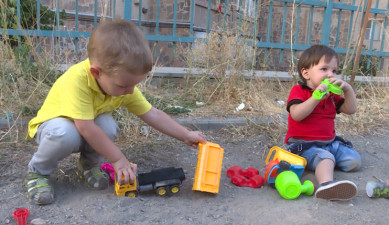 Mum's Diary: Playing with Sand