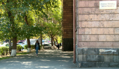 On Yerevan Streets: Heratsi