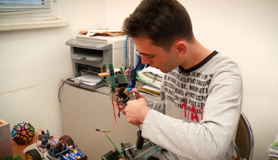 Technobrain: Alex Mnatsakanyan