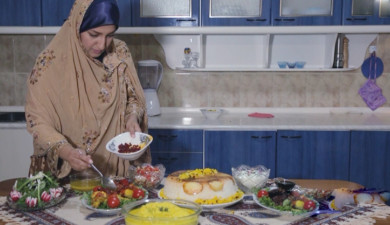 Side by Side: Iranian Community