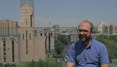 Documentary: Live in Circus - Sos Petrosyan
