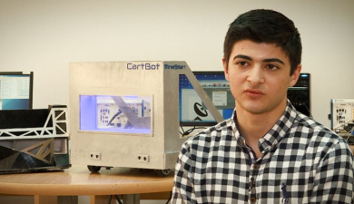 TechnoBrain: CardBot