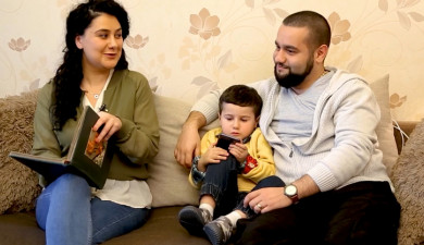 Side by Side: Armenians and Georgians: Portrait
