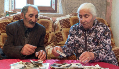 Opposites Attract: Vardges and Velichka