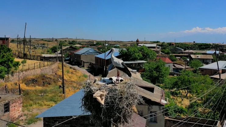 On the Roads of Armenia: Oshakan