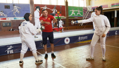 Sport Time: Fencing
