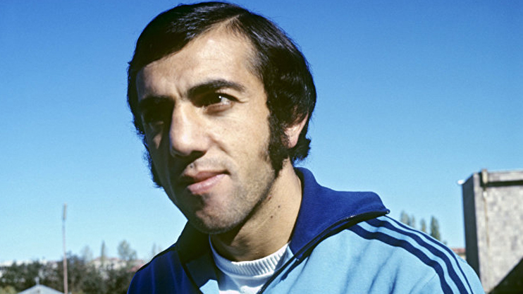 Levon Ishtoyan: Legendary Footballer