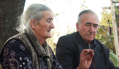 Opposites Attract: Razmik and Hasmik