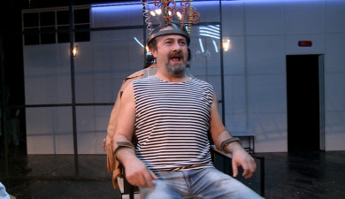 Curtains: One Flew Over the Cuckoo's Nest