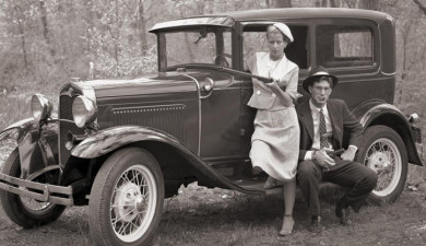 American Criminal Couple Bonnie and Clyde