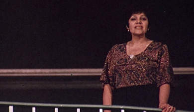 Singer Lola Khomyants