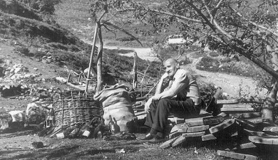 Rafayel Israyelian, Sculptor of Sardarapat Monument