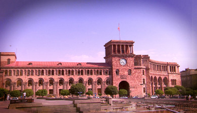 Story of a Photo: Republic Square Clock