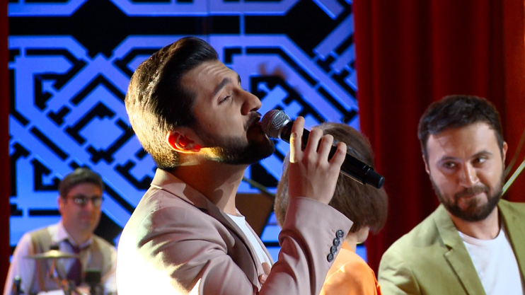 The Song of our Days: Independence Hits