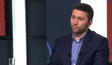 Interview with Van Aharonyan
