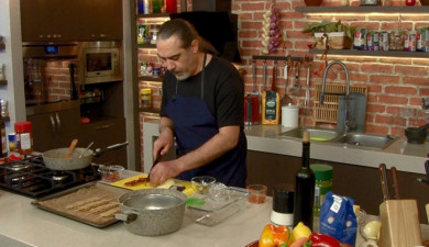 Let's Cook Together: Pizza on Bamboo Skewers