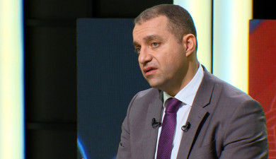 Interview with Vahan Kerobyan