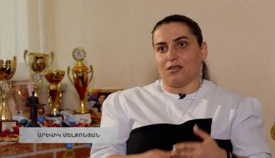 The Devotees: Arevik Melkonyan