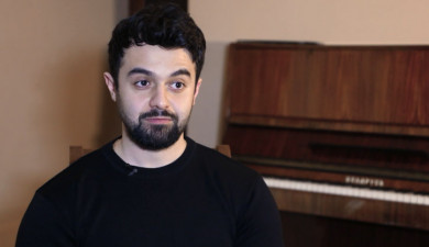 Ours: Artak Kulidjanyan