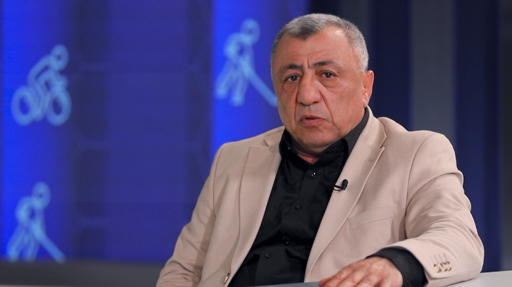 Sports of the Week: Armen Babalaryan