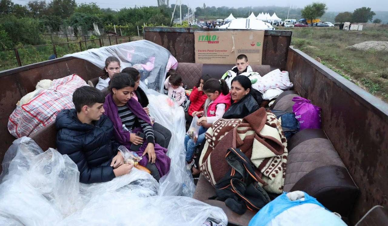 As of 17:00, 6,650 forcibly displaced persons entered Armenia from Nagorno-Karabakh