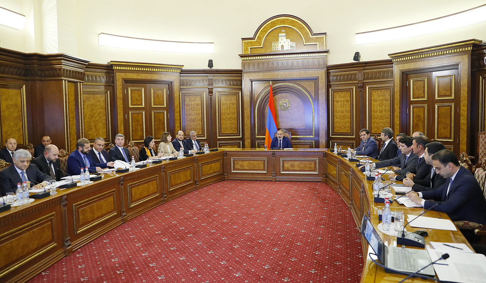 The macroeconomic and fiscal framework of the draft state budget for 2024 discussed at Government