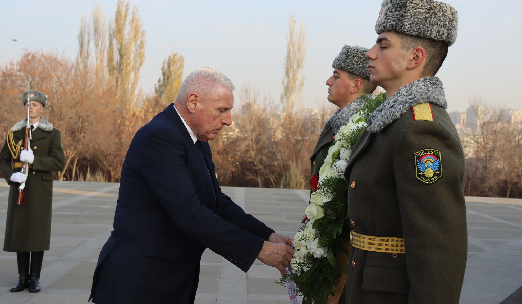 UK Minister of State for Defence Vernon Coaker visits Armenian Genocide Memorial