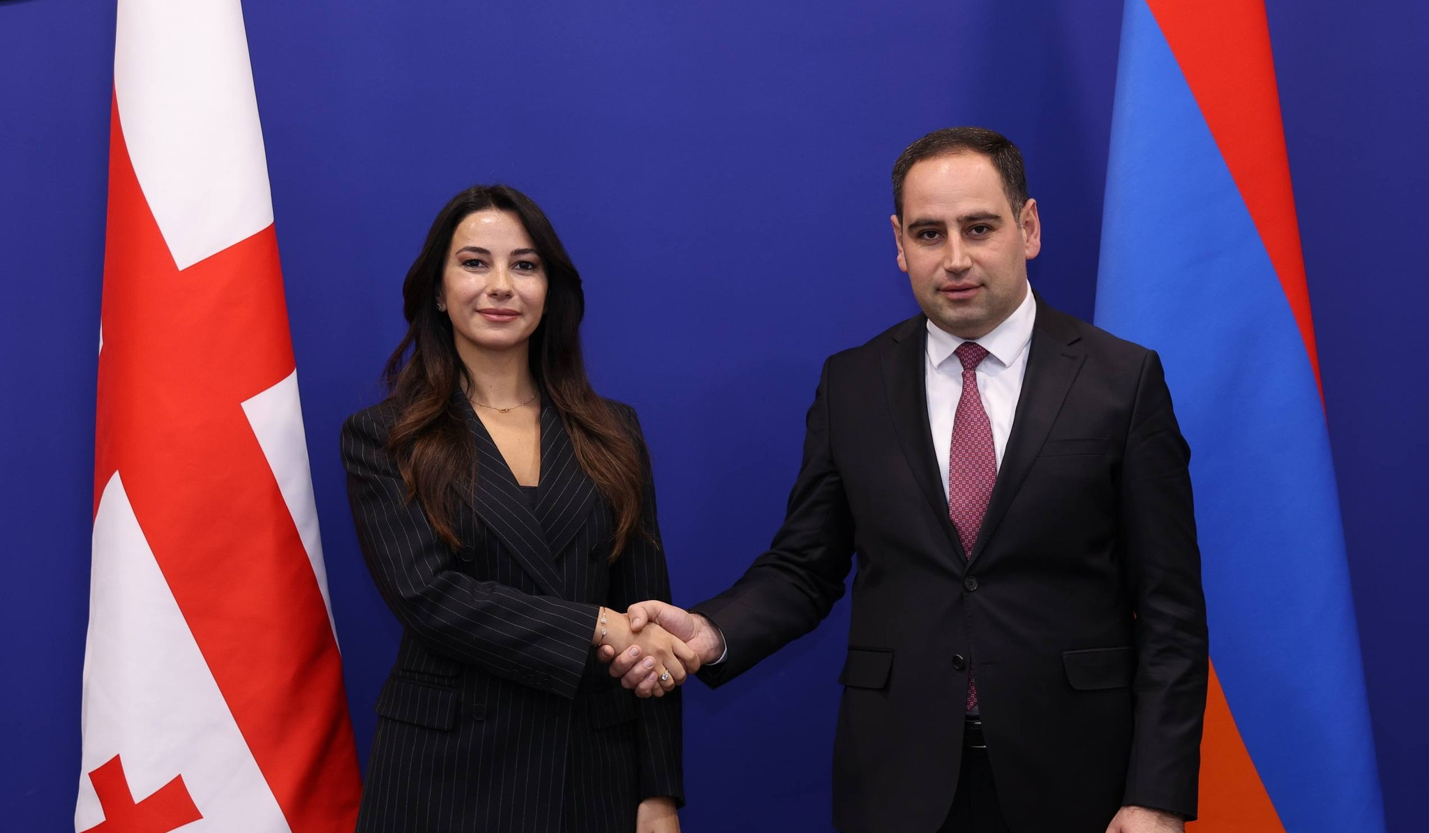 Khudatyan discussed bilateral agenda issues in energy and transport sectors with Mariam Kvrivishvili