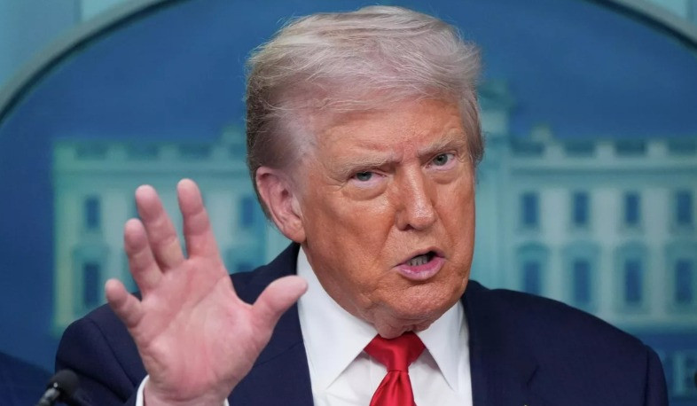 Trump says US to hit Iran 'twenty times harder' if oil flow stops in Strait of Hormuz