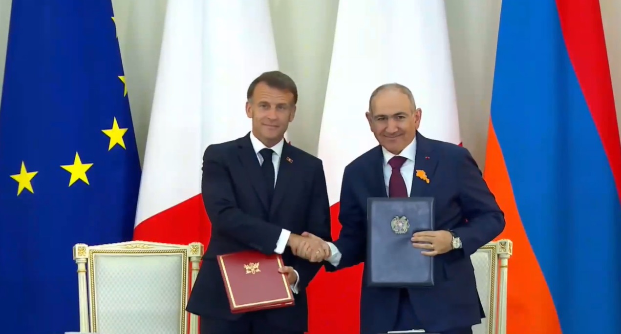 Armenia and France sign a strategic partnership declaration