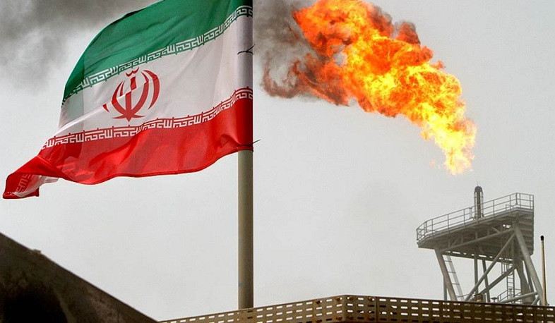 We will help restore Iran, but we will take half of their oil: Trump