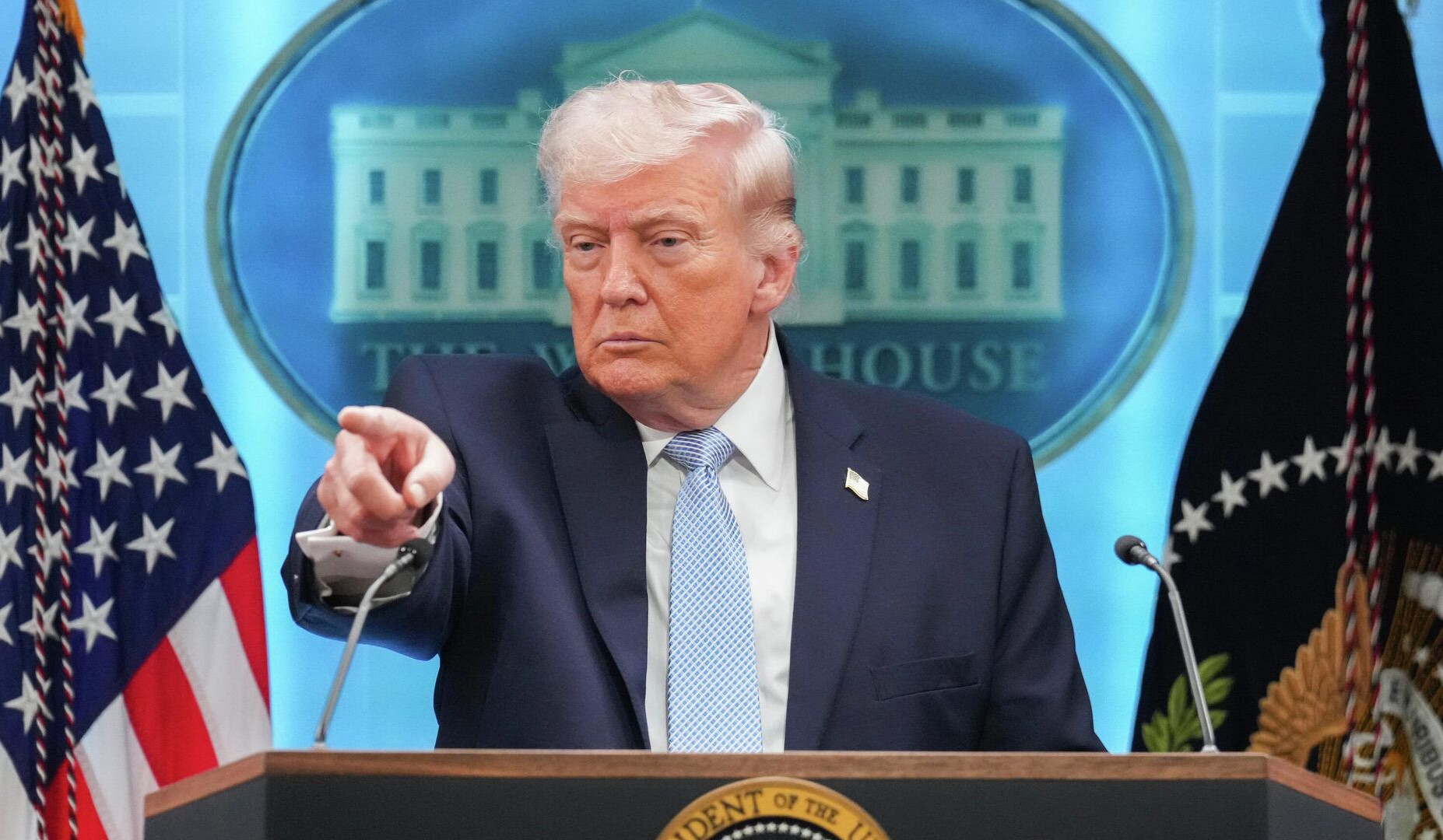 Trump warns Iran to expect 'bigger, more powerful' bombs tonight