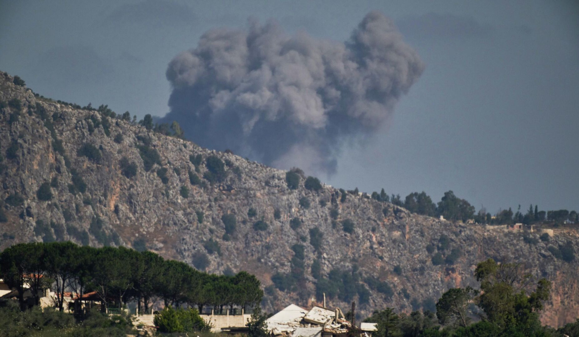 Israel and Hezbollah continue to exchange strikes