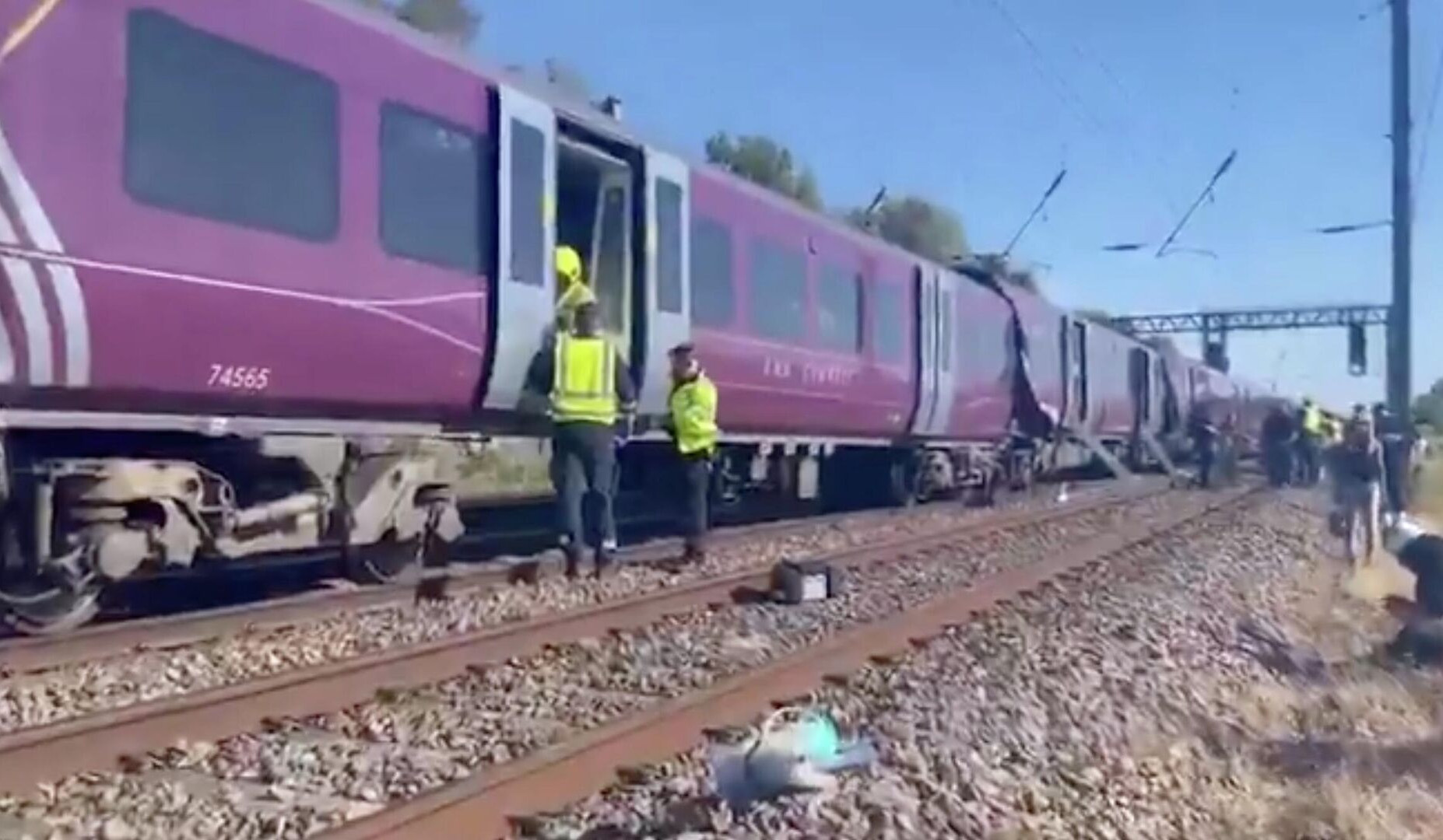 One dead, 89 injured in train collision in southern England