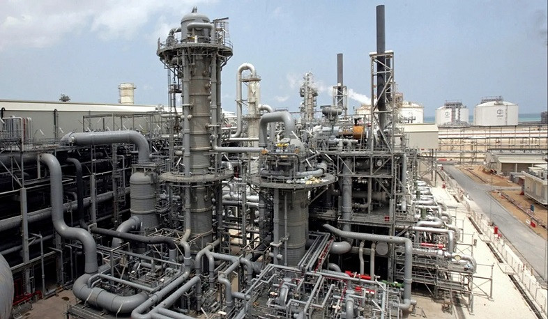 Explosion at Qatar's largest energy complex
