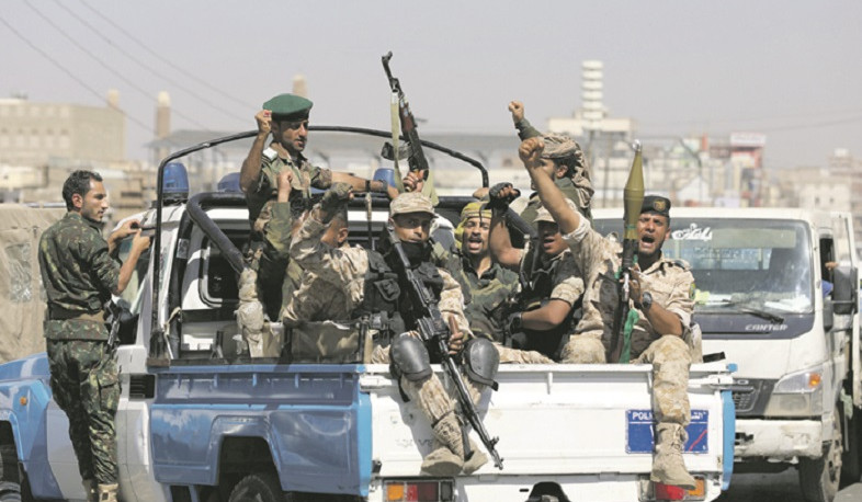 Saudi Arabia prepares attack on Yemen's Houthi positions: The Guardian
