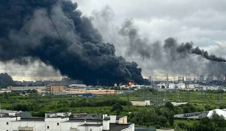 Ukraine strikes Perm's largest oil refinery