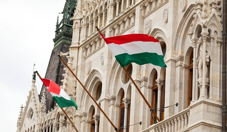 Hungary blocks EU accession talks with Ukraine and Moldova