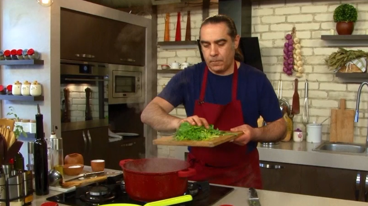 Let's Cook Together: Spinach and Chicken Soup