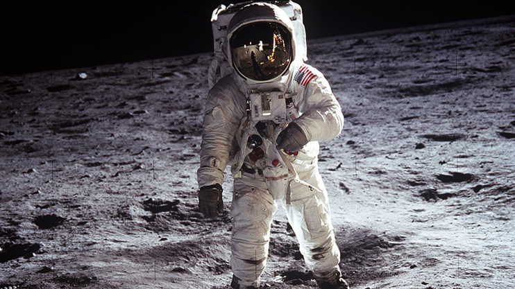 Neil Armstrong 90