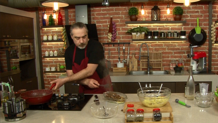 Let's Cook Together: Chicken Liver and Vegetable Casserole